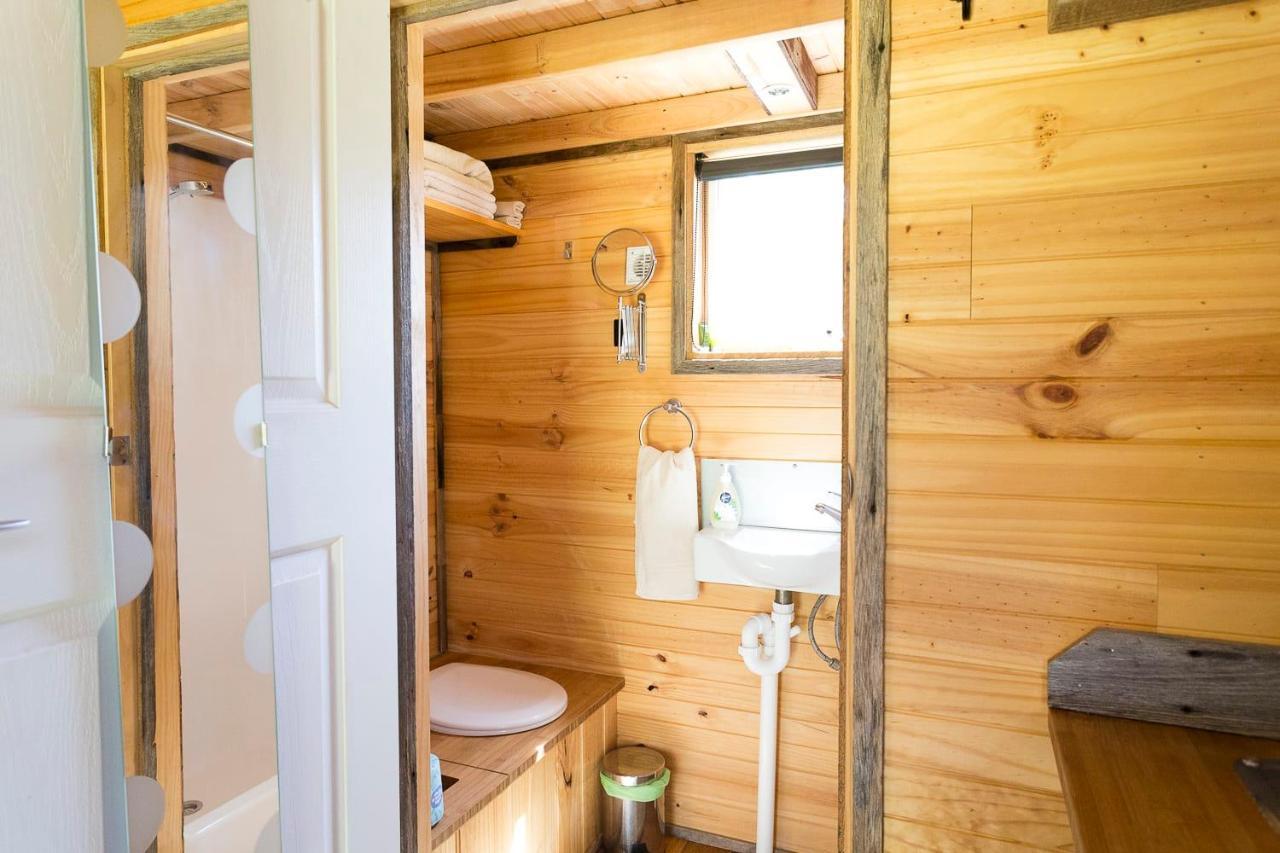 Newham Ardingly Tiny Houseヴィラ エクステリア 写真
